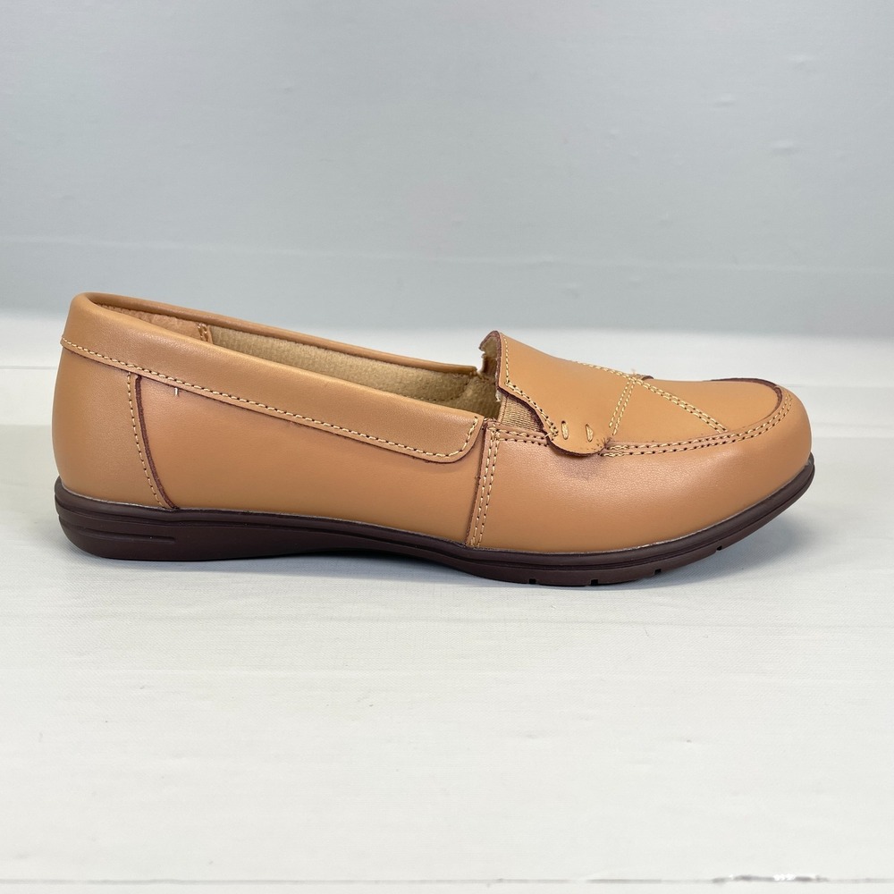 Dr. Max Loafers Womens Size 7.5 Wide Tan Brown Leather Comfort Slip On Shoes